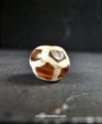 Dzi Bead
