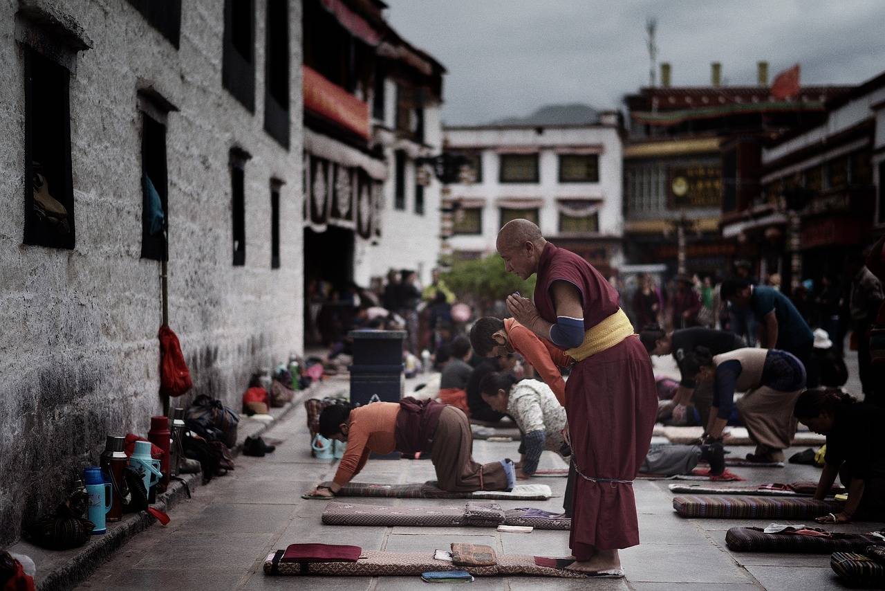 Tibetan lama praying