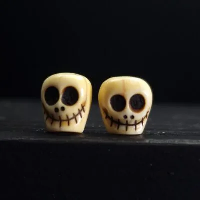 Ivory Skull beads 12mm