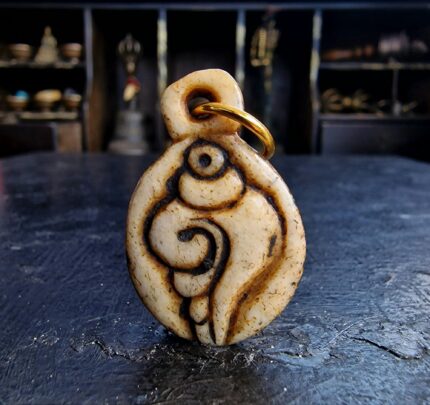 tibetan amulet antique