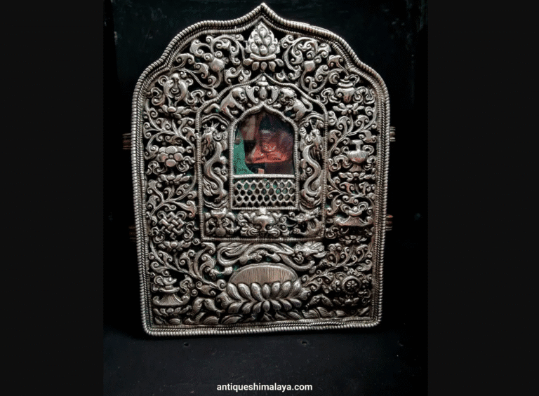 Tibetan antiques
