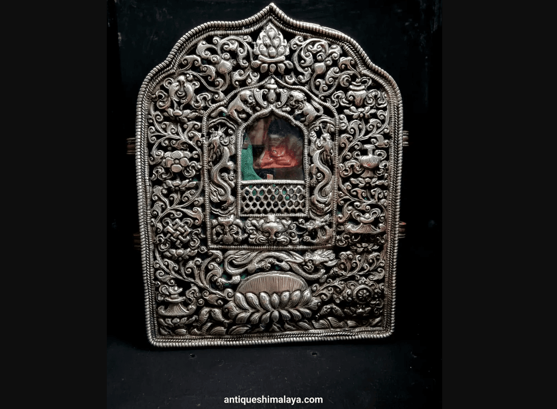 Tibetan antiques