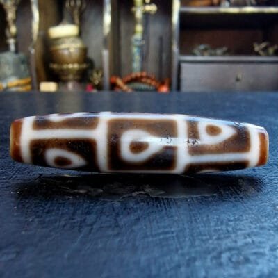 Dzi bead