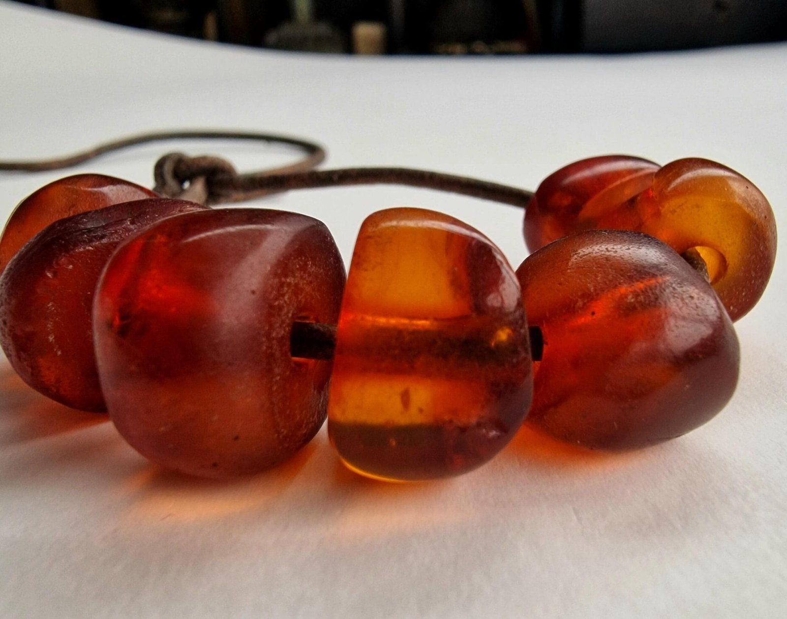 Authentic Antique Tibetan Amber Bracelet 11g - Unisex Prayer Beads with Coral & Turquoise - Image 6