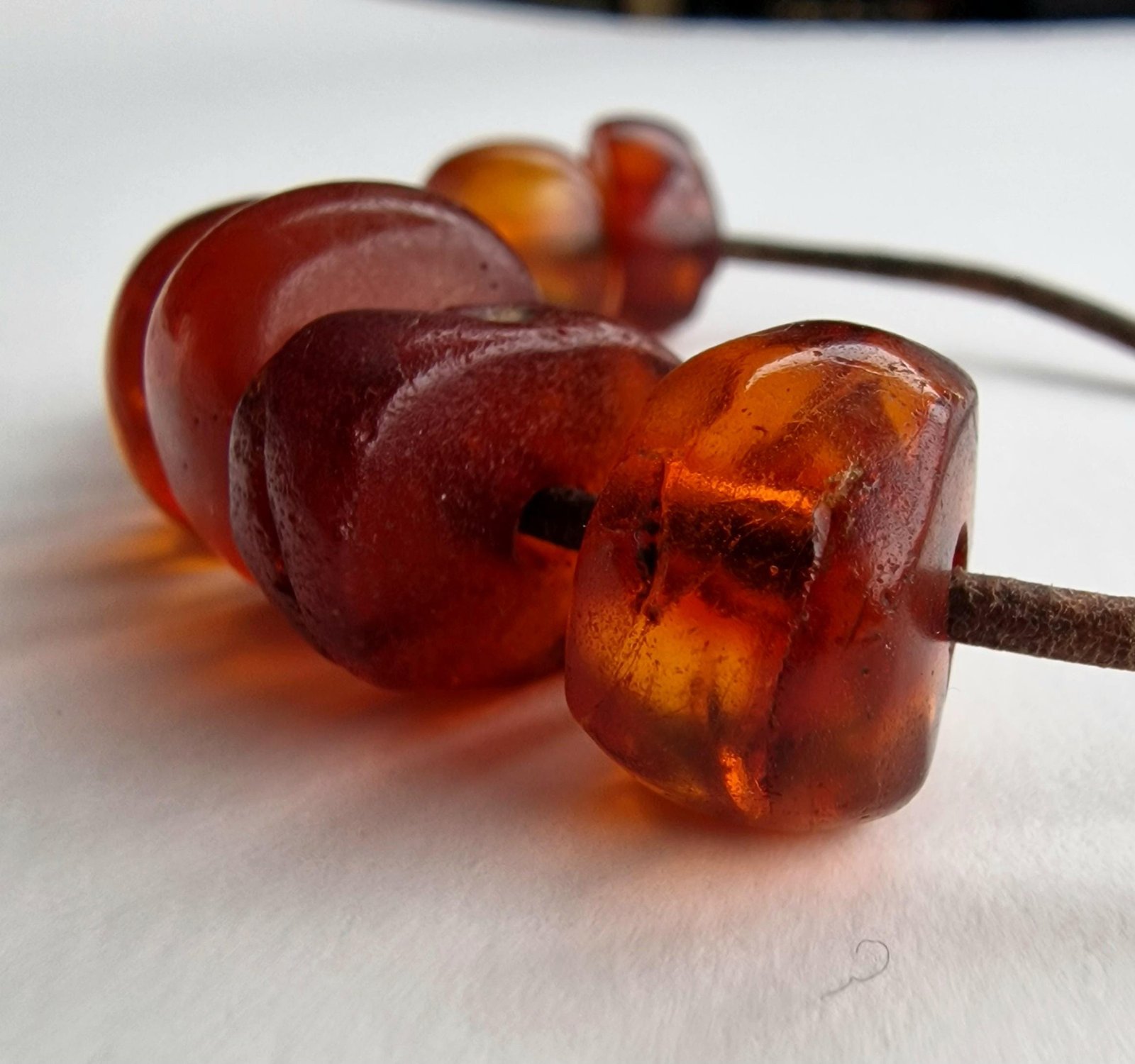 Authentic Antique Tibetan Amber Bracelet 11g - Unisex Prayer Beads with Coral & Turquoise - Image 10