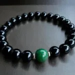 Natural agate beads bracelet with an authentic turquoise spacer.