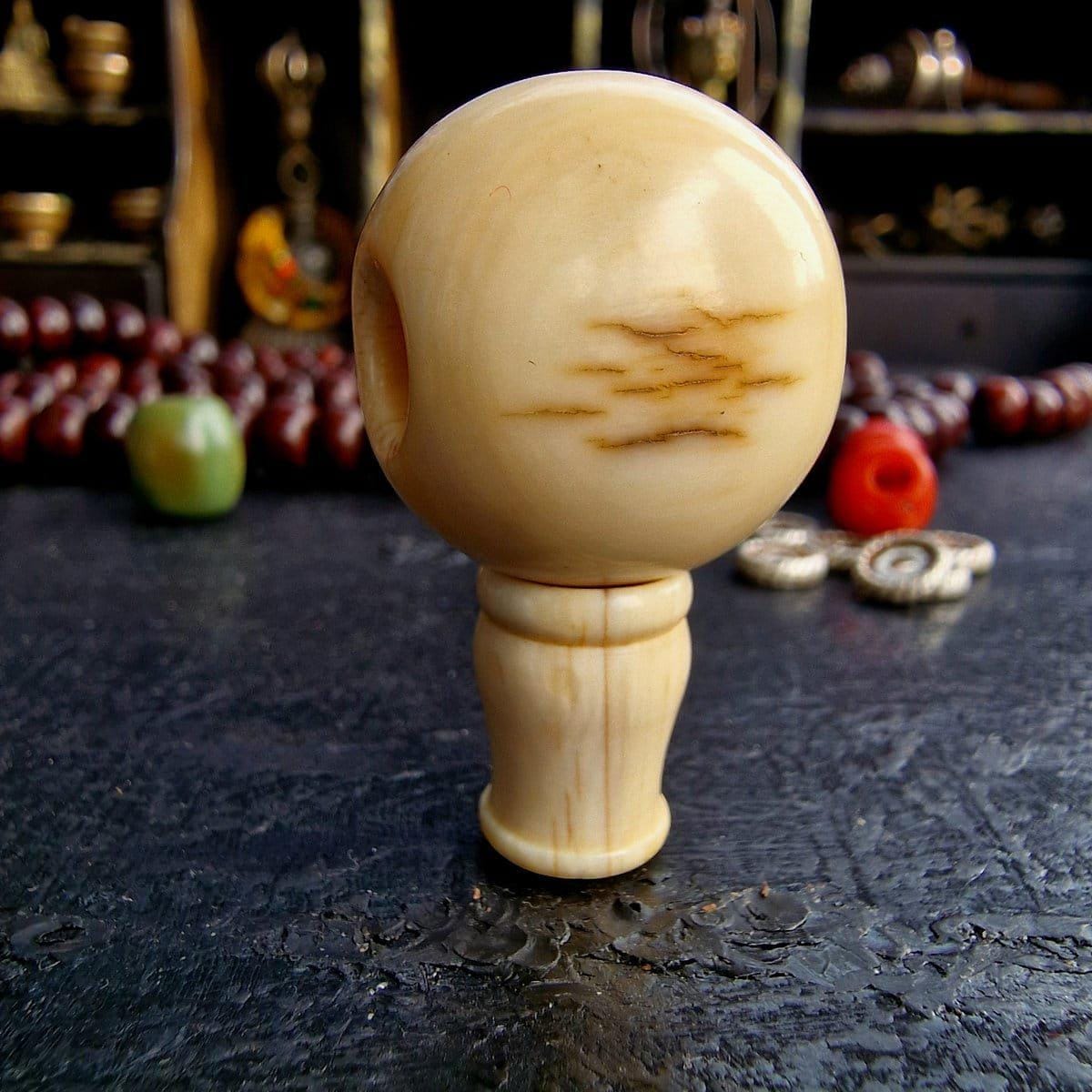 Authentic Monk-Owned Bodhi Mala: 18th/19th Century Tibetan Buddhist Prayer Beads - Image 3